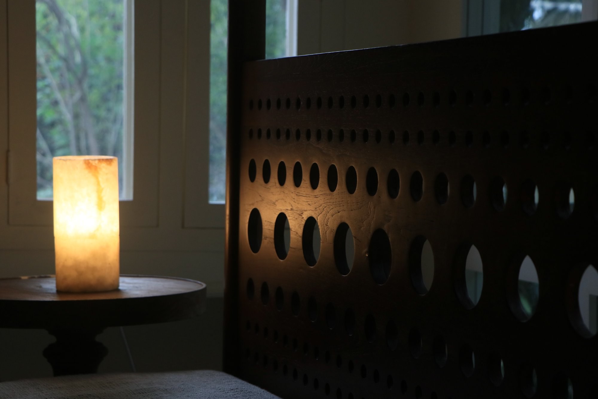 KAYU Gallery — Onyx Lamp and Headboard