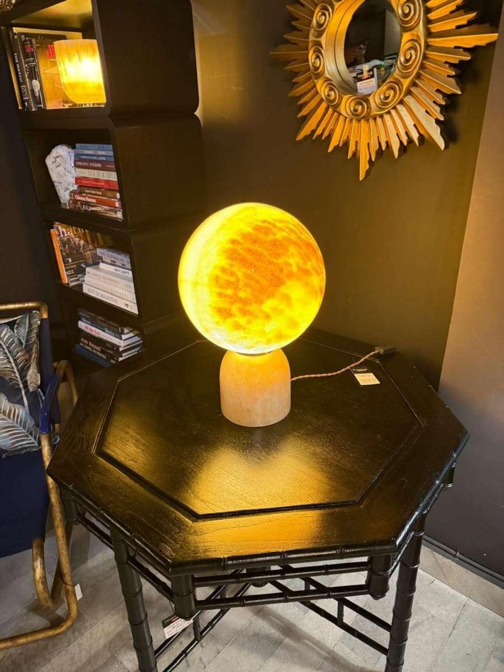 Onyx Globe Lamp — KAYU Lighting